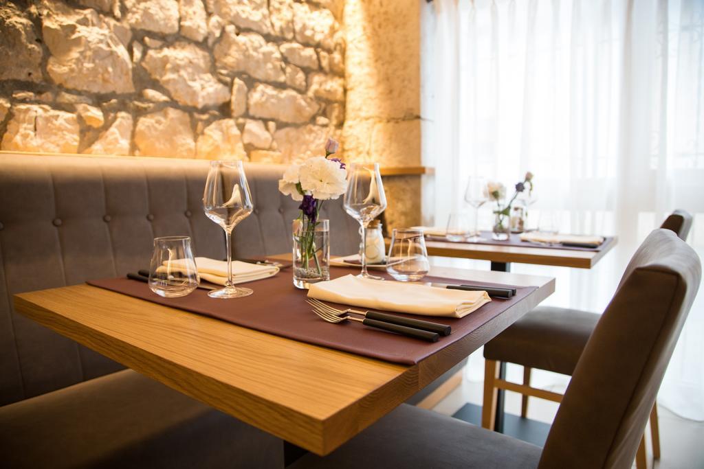 Auberge Le Relais Chavannes De Bogis מראה חיצוני תמונה