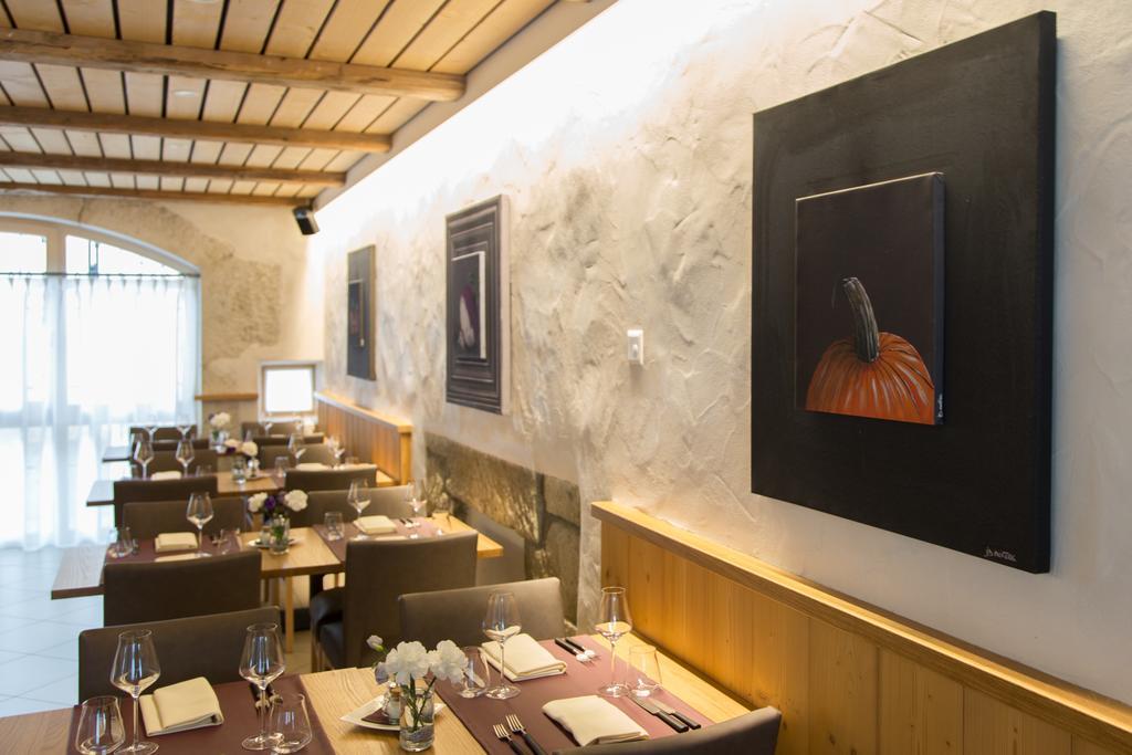 Auberge Le Relais Chavannes De Bogis מראה חיצוני תמונה